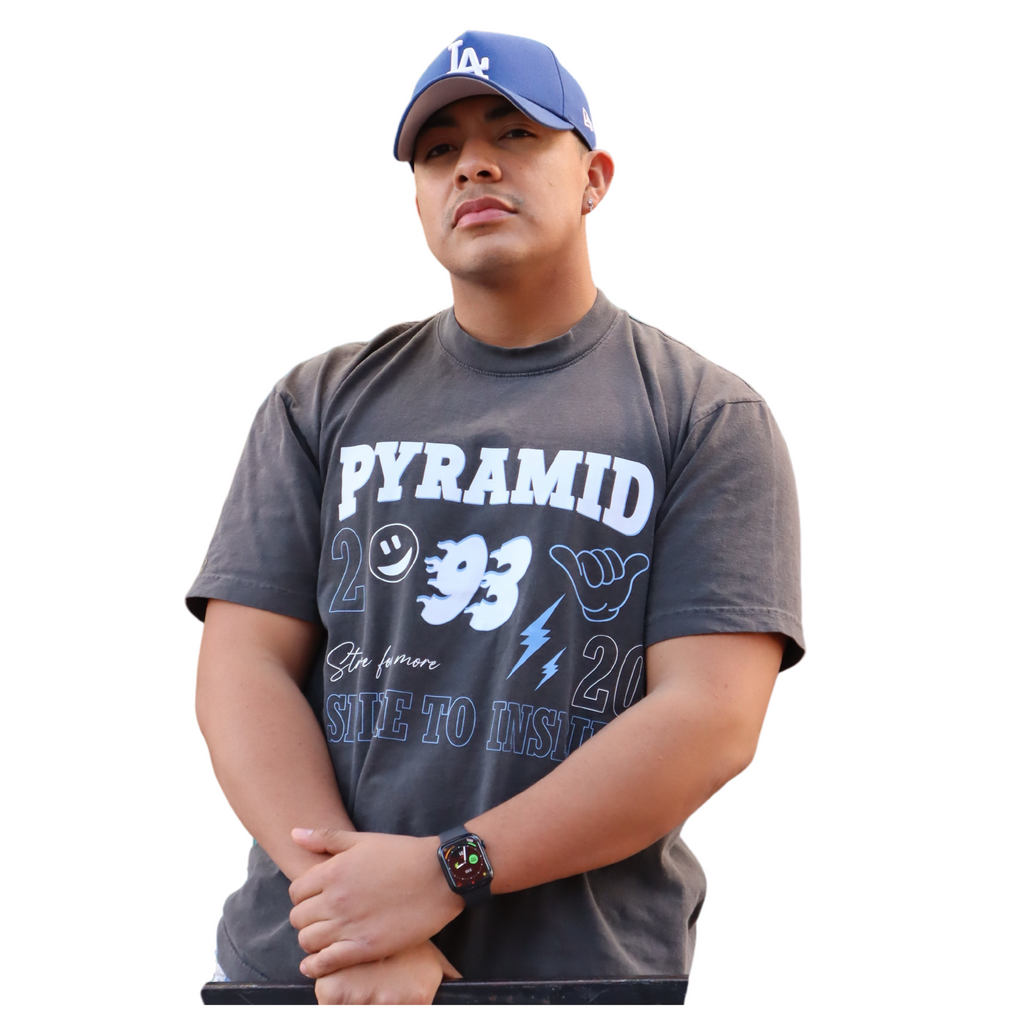 PYRAMID 93' | Drop Shoulder